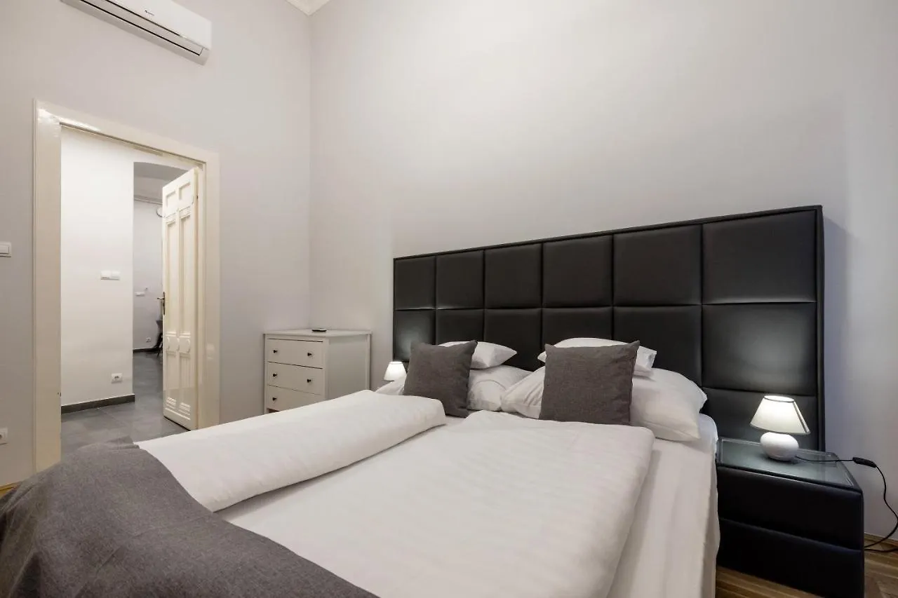 Appartement Prime Time Vaci Boedapest